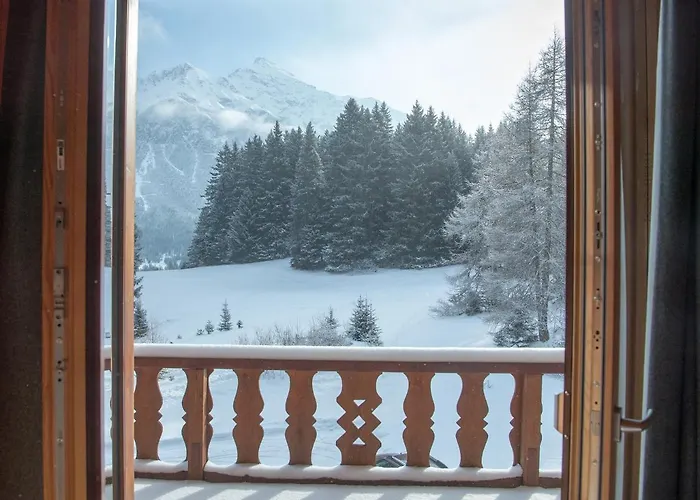 Ski-In Ski-Out Chalet Crestas For 12 Persons- Lenzerheide Chalet Lenzerheide