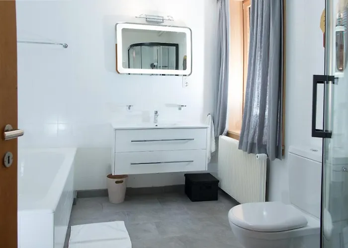 Chalet Ski-In Ski-Out Chalet Crestas For 12 Persons- Lenzerheide Lenzerheide