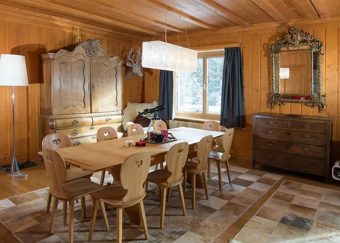 Chalet Ski-In Ski-Out Chalet Crestas For 12 Persons- Lenzerheide *