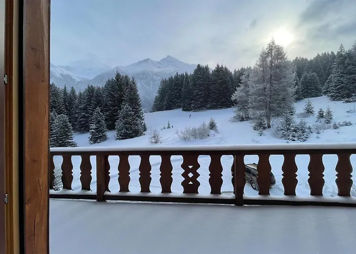 Ski-In Ski-Out Chalet Crestas For 12 Persons- Lenzerheide Chalet