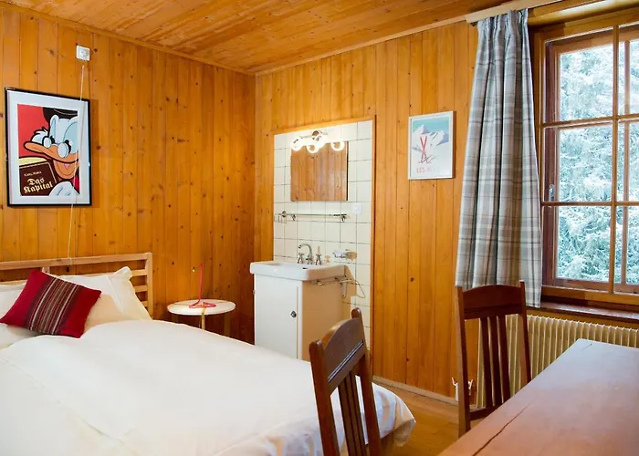 Ski-In Ski-Out Chalet Crestas For 12 Persons- Lenzerheide * Lenzerheide