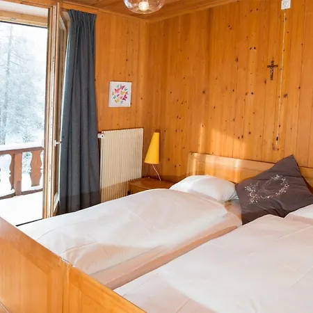 For 12 Persons Crestas-lenzerheide Alpehytte