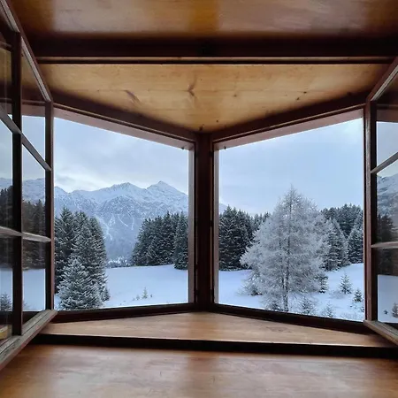 Charming Ski-in Ski-out Lenzerheide